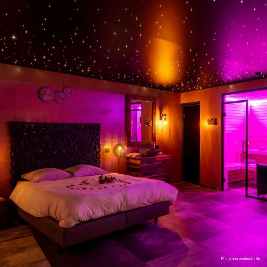 chambre-hotel-de-charme-luxueuse-avec-sauna
